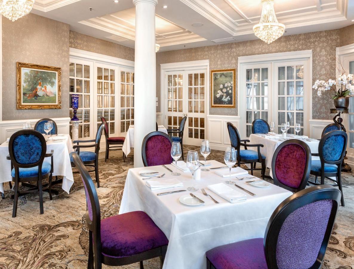 Chateau Vaudreuil Zewnętrze zdjęcie The restaurant